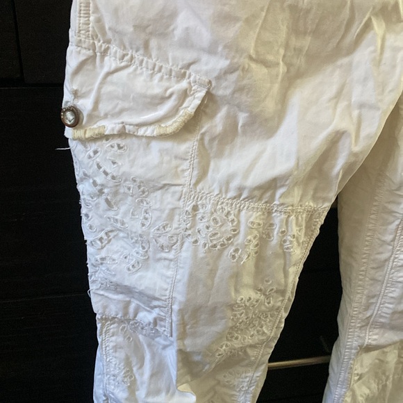 Da-Nang Authentic Pants - Picture 4 of 10